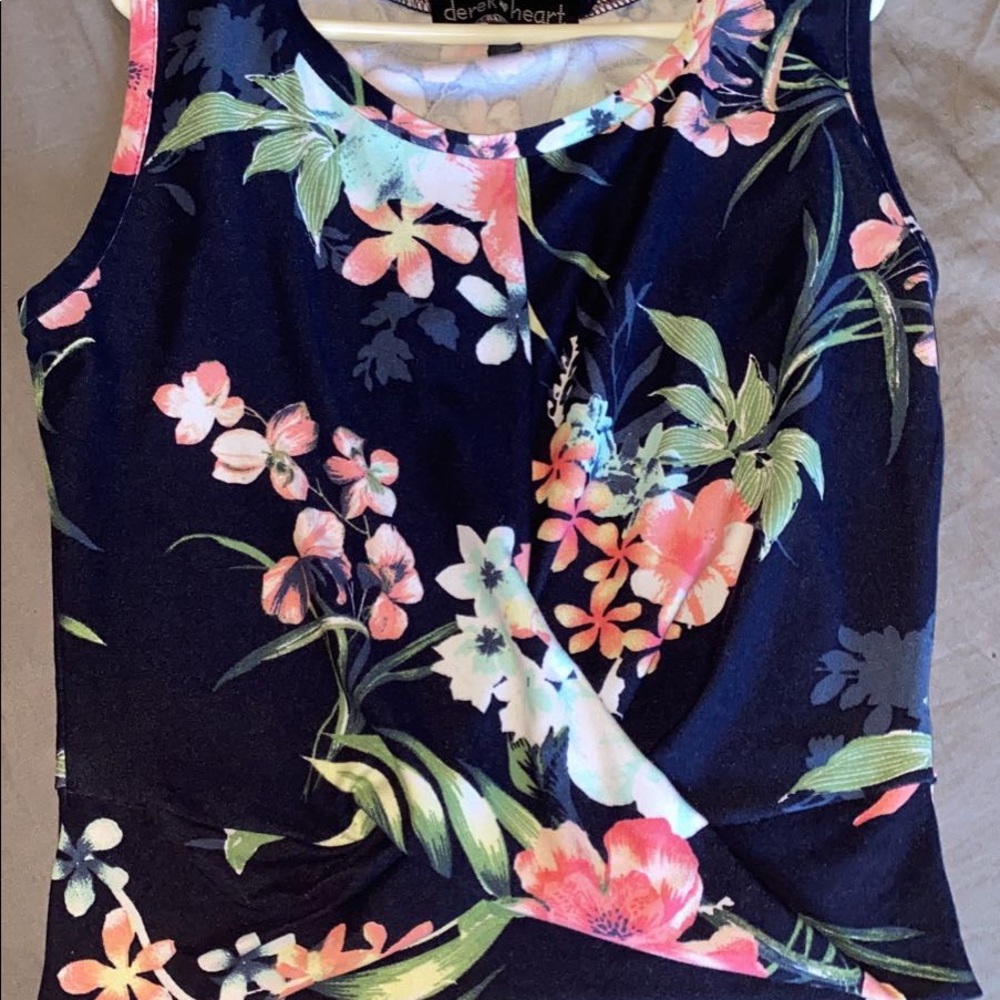 Cropped tank top